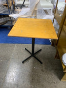 Table carrée 24x24