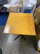 Table carrée 24x24