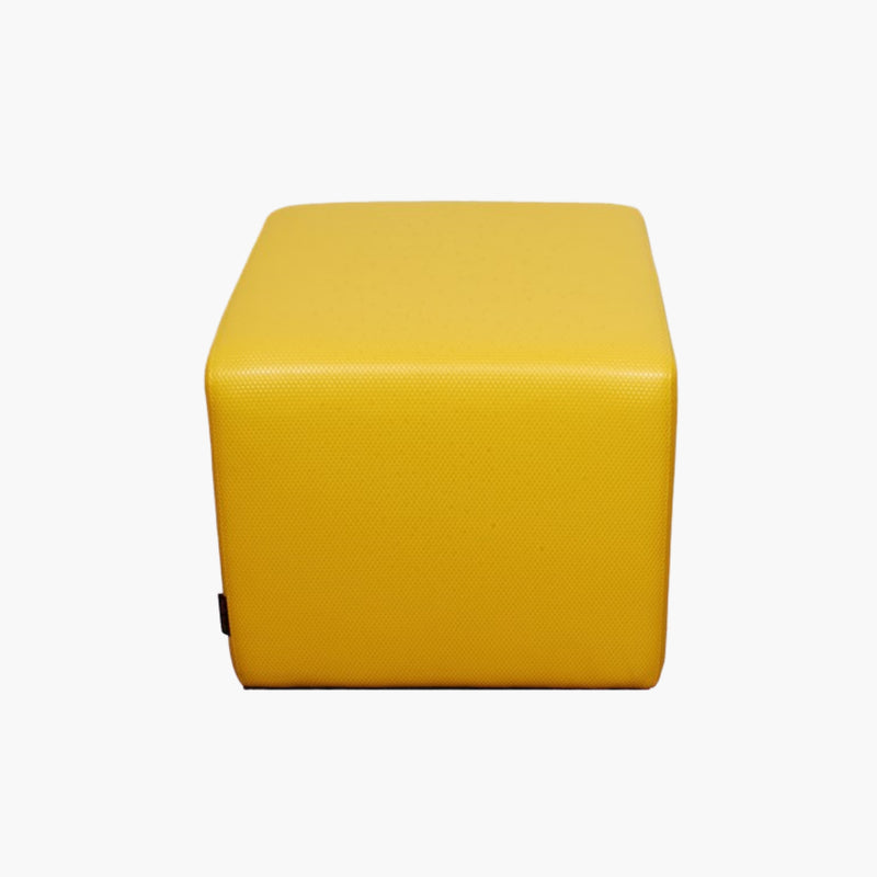 Pouf carré cuir jaune vente mobilier